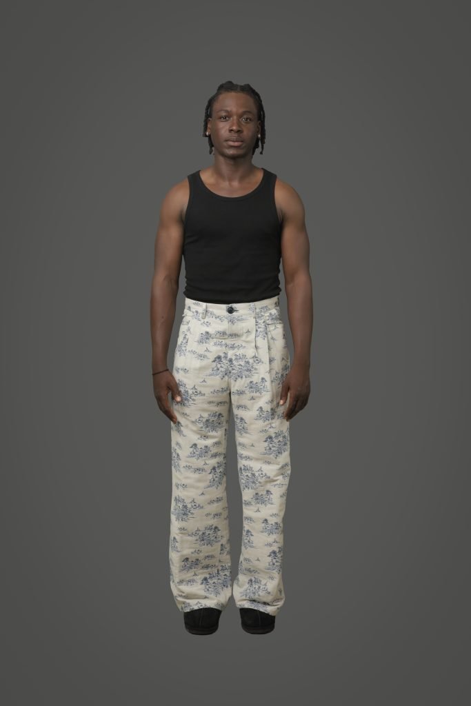 Pleated Front Trousers With Elasticated Back Pockets In Off-White